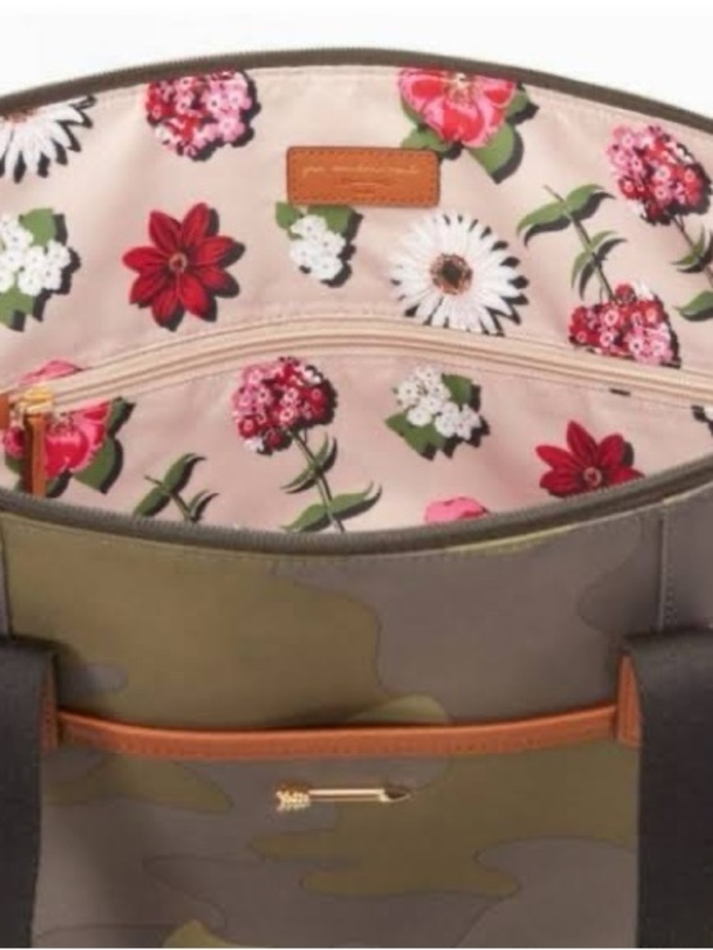 Stella & Dot Olive Camo Tote with Pink Floral Lining